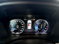 Volvo XC60 AWD Inscription D4 — papildu attēls
