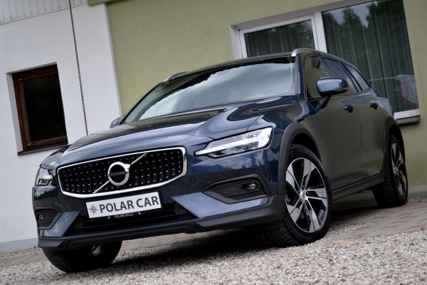 Volvo V60 AWD Cross Country B4