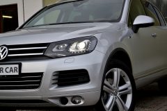 VW Touareg R-line 3.0 TDI — papildu attēls