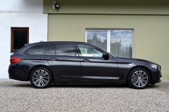 BMW 530d xDrive Sport Line — papildu attēls