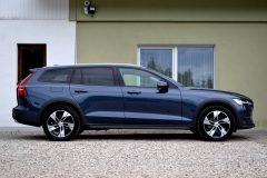 Volvo V60 AWD Cross Country B4 — papildu attēls