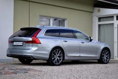 Volvo V90 Inscription Polestar D4 — papildu attēls