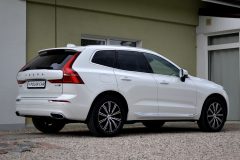 Volvo XC60 AWD Inscription B4 — papildu attēls