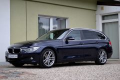 BMW 320d Touring — papildu attēls