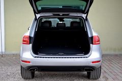 VW Touareg R-line 3.0 TDI — papildu attēls