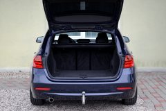 BMW 320d Touring — papildu attēls