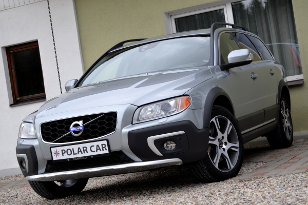 Volvo XC70 Summum D4