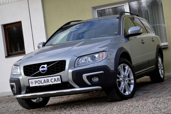 Volvo XC70 Summum D4