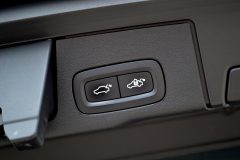 Volvo XC60 AWD Inscription B4 — papildu attēls