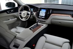 Volvo XC60 AWD Inscription D5 — papildu attēls