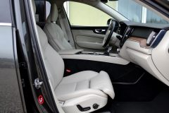 Volvo XC60 AWD Inscription D5 — papildu attēls