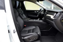 Volvo XC60 AWD Inscription B4 — papildu attēls