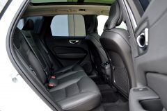 Volvo XC60 AWD Inscription B4 — papildu attēls