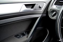 VW Golf Variant Comfort 1.6 TDI — papildu attēls