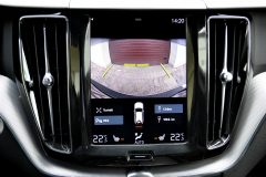 Volvo XC60 R-Design D4 — papildu attēls