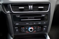 Audi Q5 Quattro Sline 3.0 TDI — papildu attēls