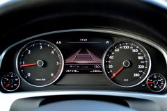 VW Touareg R-line 3.0 TDI — papildu attēls