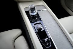 Volvo V60 Inscription B4 — papildu attēls