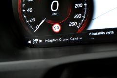 Volvo XC90 Anniversary D4 — papildu attēls