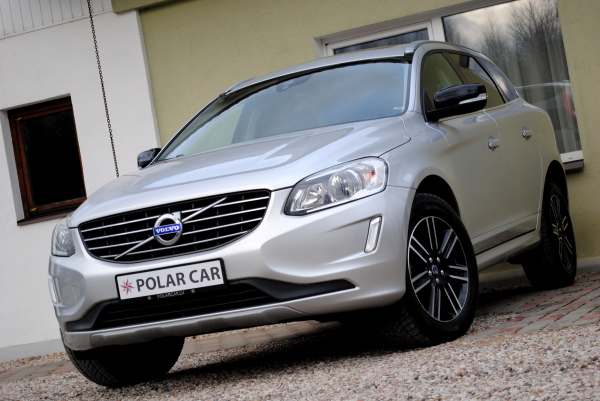 Volvo XC60 Momentum D3