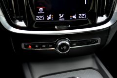 Volvo V60 AWD Cross Country D4 — papildu attēls