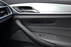 BMW 530d xDrive Sport Line — papildu attēls