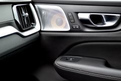 Volvo V60 AWD Cross Country D4 — papildu attēls