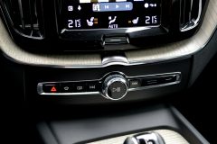 Volvo XC60 AWD Inscription D4 — papildu attēls