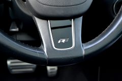 VW Touareg R-line 3.0 TDI — papildu attēls