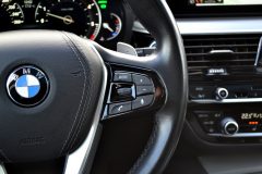 BMW 530d xDrive Sport Line — papildu attēls