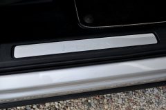 Volvo XC60 R-Design D4 — papildu attēls