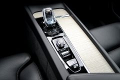 Volvo XC60 AWD Inscription B4 — papildu attēls