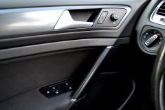 VW Golf Variant Comfort 1.6 TDI — papildu attēls