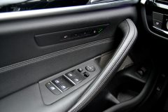 BMW 520d xDrive Touring — papildu attēls
