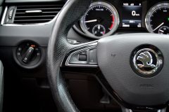 Skoda Octavia Combi 1.5 TSI — papildu attēls